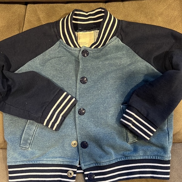 3 Piece Bundle toddler boy 24mnth/2 - Picture 5 of 7